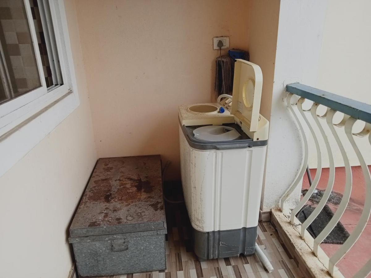 Zalor Residency 2 Apartment Varca Luaran gambar