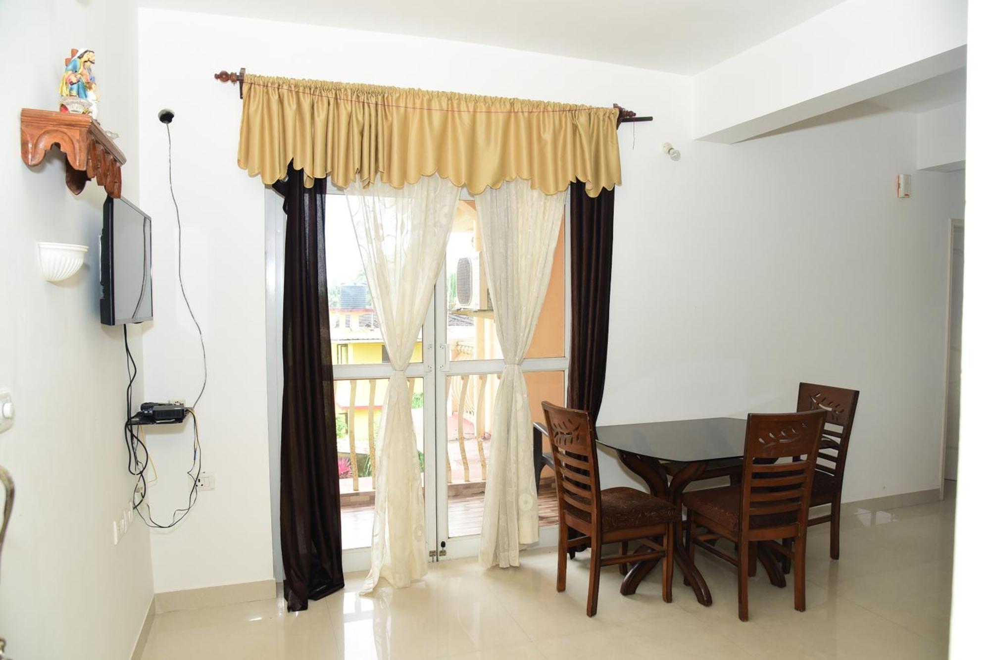 Zalor Residency 2 Apartment Varca Luaran gambar
