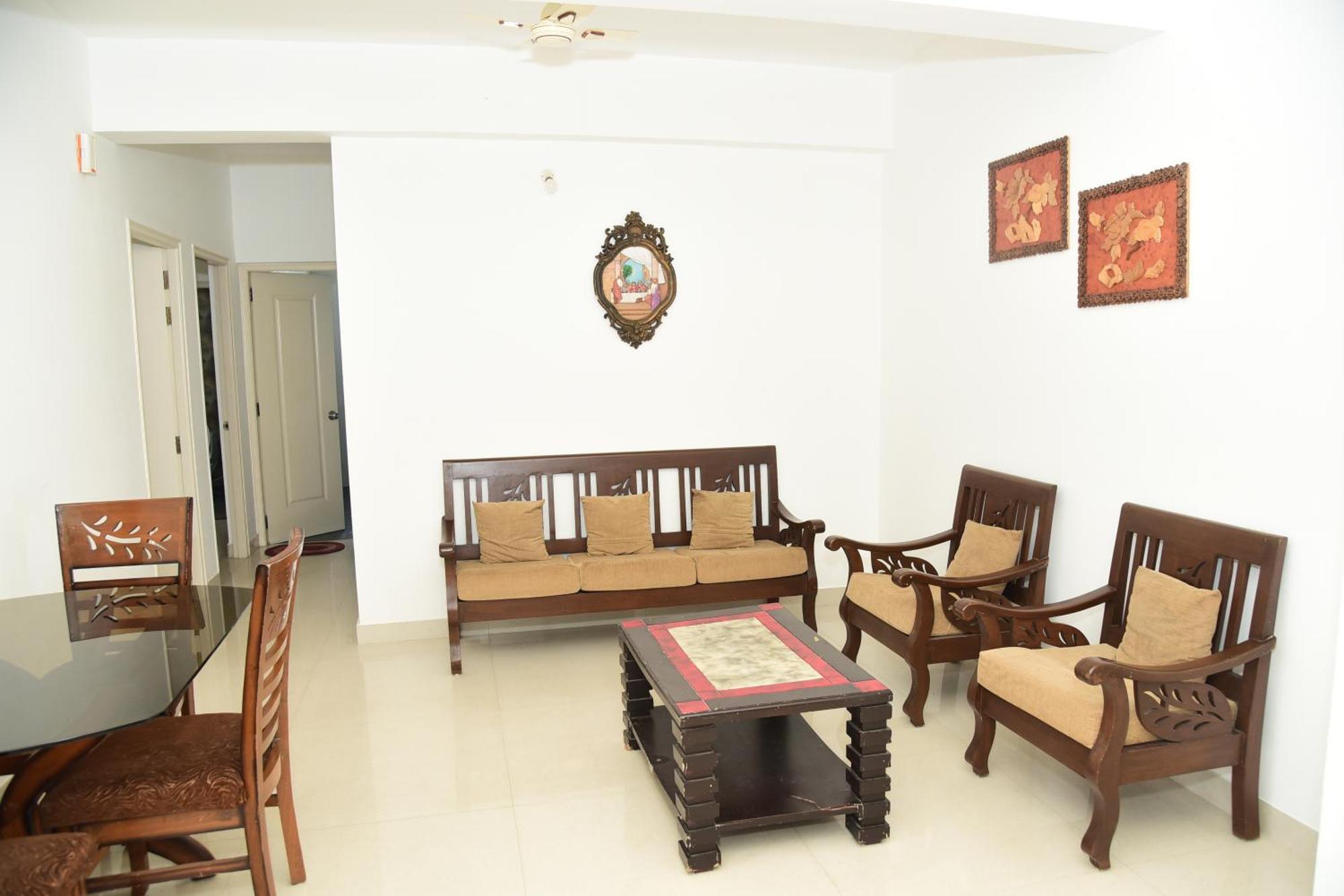 Zalor Residency 2 Apartment Varca Luaran gambar