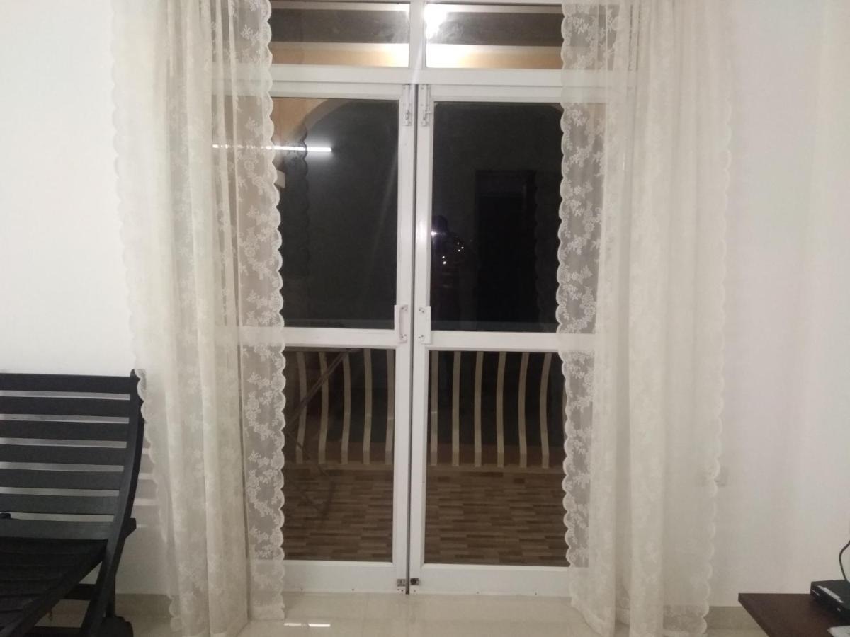 Zalor Residency 2 Apartment Varca Luaran gambar